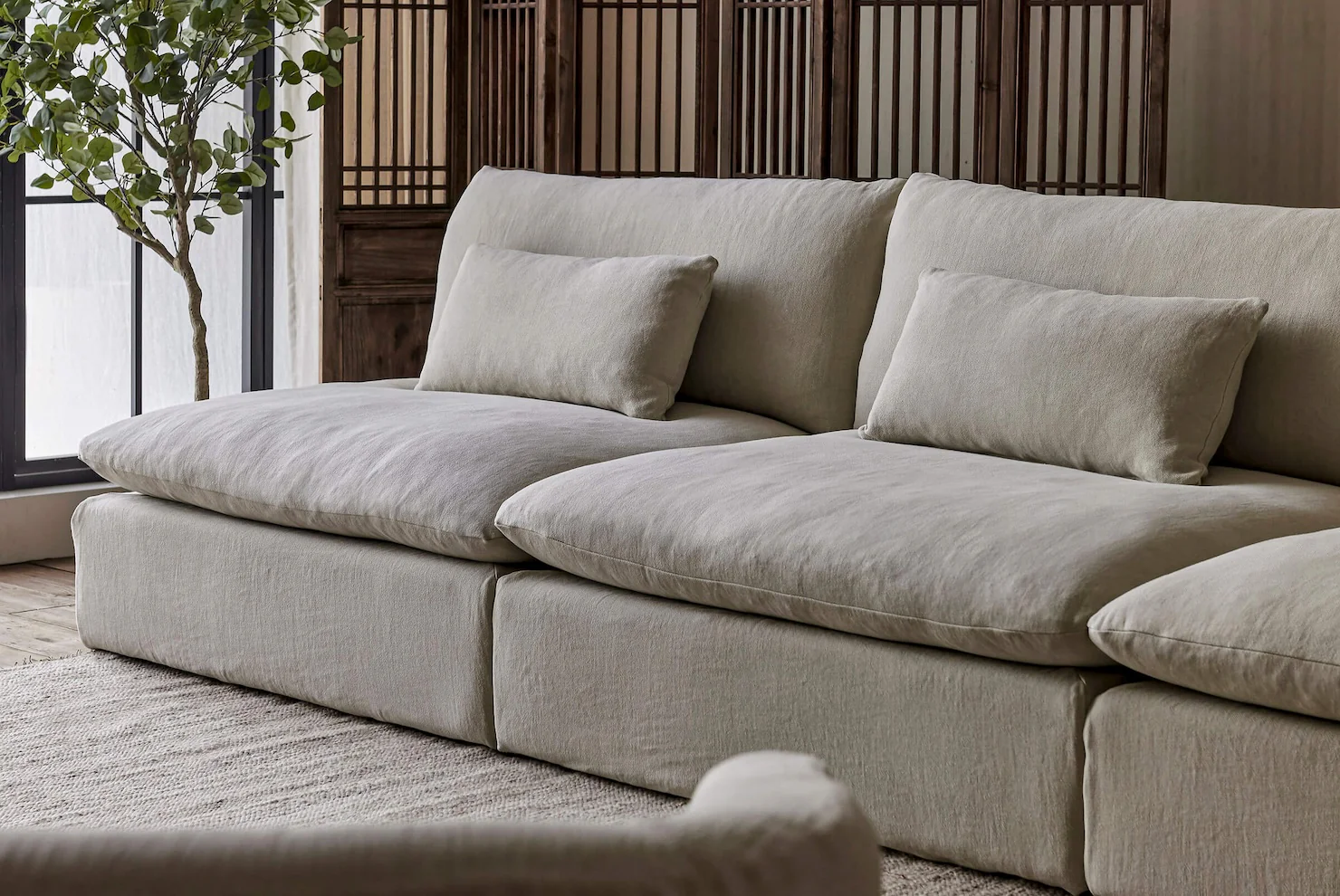 Aria Grande Sectional - Image 6