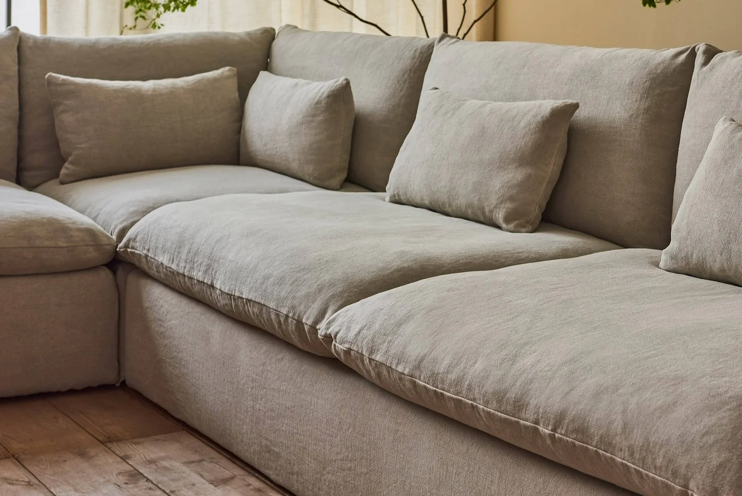 Aria L-Shape Sectional - Image 6