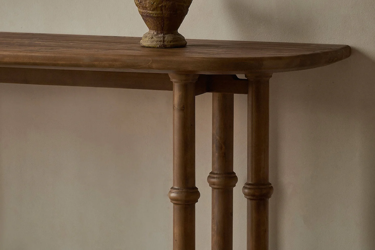 Pia Console Table - Image 7